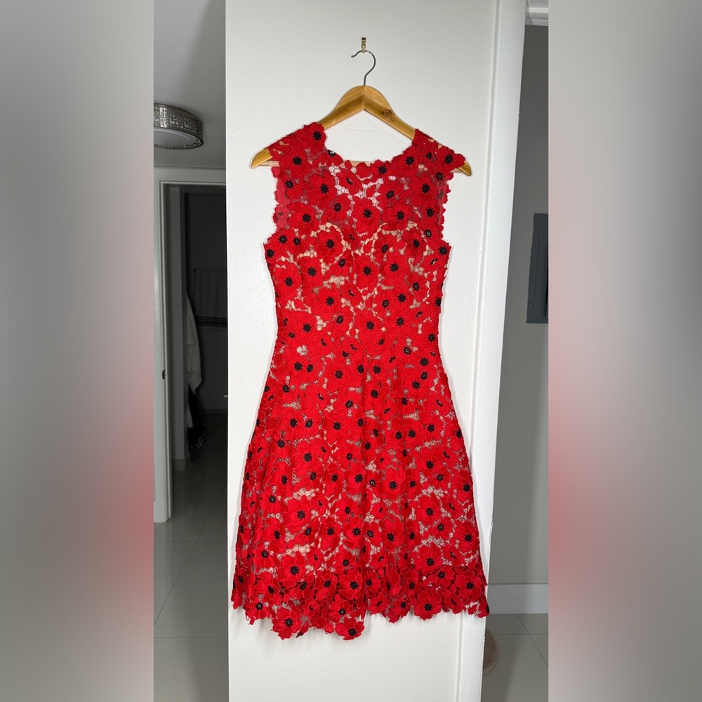 Oscar de la Renta Red Sequin Embellished Midi Dress